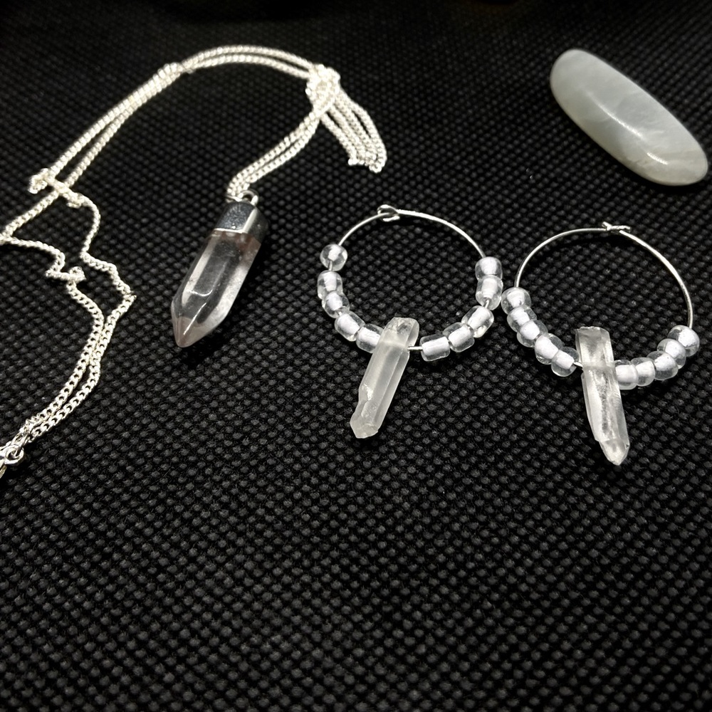 Handmade Simulated crystal necklace with the matching earrings.